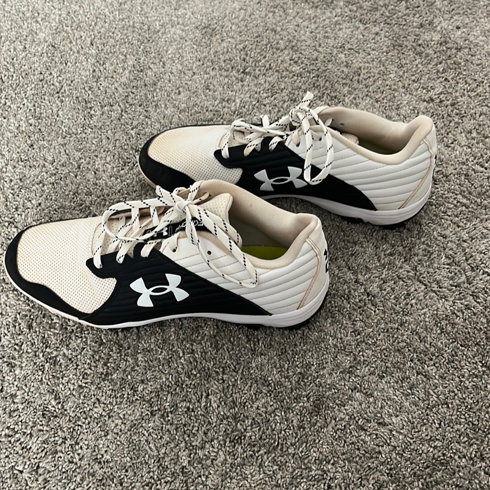 Under Armour Men's Baseball Cleats Size 11